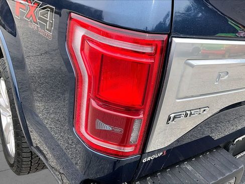 Used 2016 Ford F150 Platinum w/ Equipment Group 701A Luxury AWD/4WD image 28