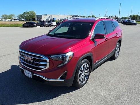 Used 2020 GMC Terrain SLT w/ Preferred Package FWD image 5