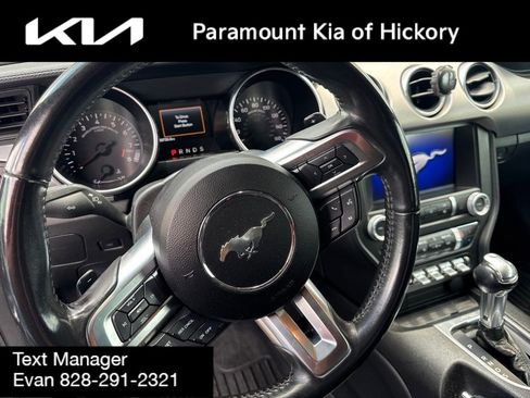 Used 2020 Ford Mustang GT Premium RWD image 7