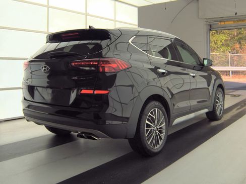 Used 2021 Hyundai Tucson Limited FWD image 4