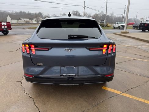Used 2021 Ford Mustang Mach-E Premium image 4