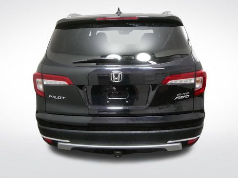 Used 2020 Honda Pilot Elite image 4