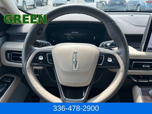 Certified 2023 Lincoln Aviator Reserve w/ Equipment Group 201A AWD/4WD image 17