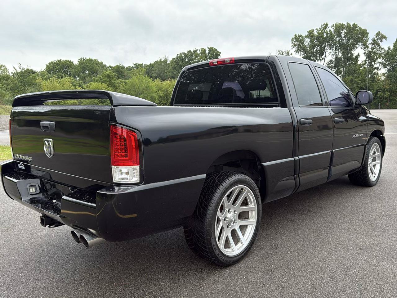 Used 2005 Dodge Ram 1500 Truck 2WD Quad Cab image 5