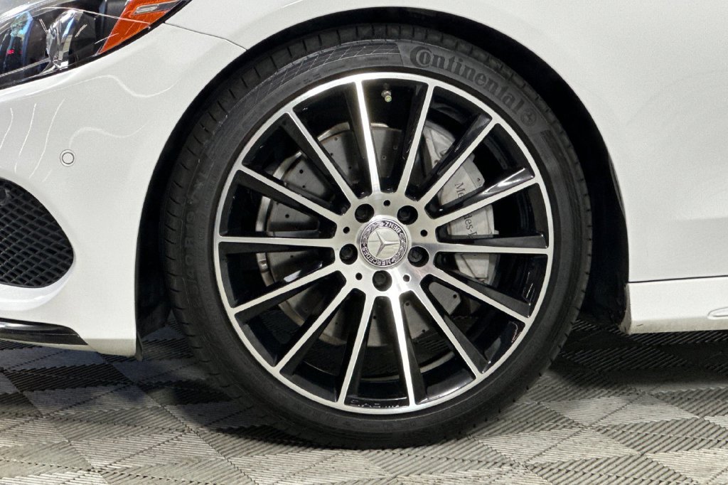 Used 2017 Mercedes-Benz C 300 Coupe image 36