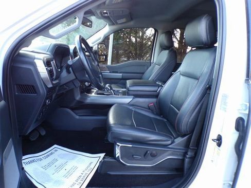 Used 2022 Ford F150 Lariat image 17