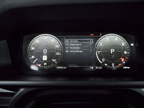 Used 2023 Land Rover Defender 110 X-Dynamic SE AWD/4WD image 27
