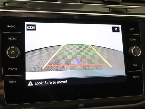 Certified 2023 Volkswagen Tiguan SE image 46