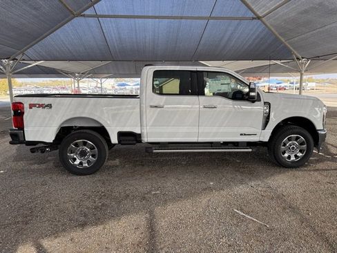 New 2026 Ford F250 Lariat w/ Chrome Package image 9