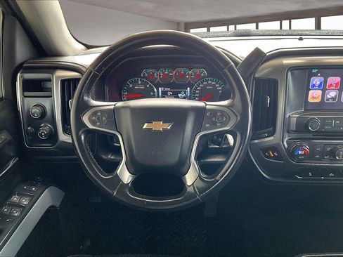 Used 2017 Chevrolet Silverado 1500 LTZ Z71 image 6