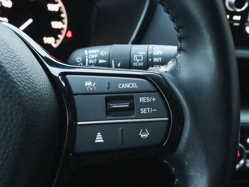 Used 2025 Honda CR-V EX-L image 32