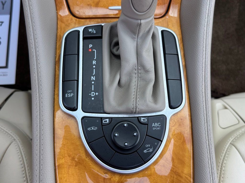 Used 2003 Mercedes-Benz SL 500 image 36