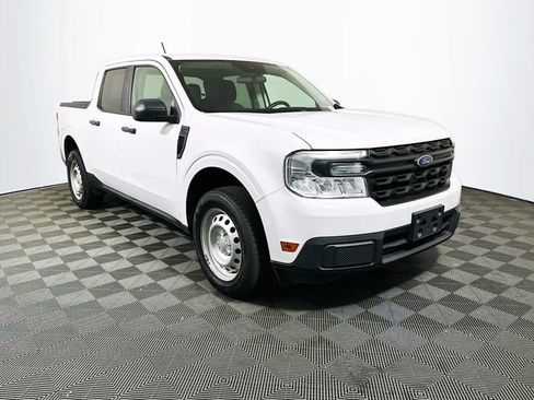 Used 2022 Ford Maverick XL image 1