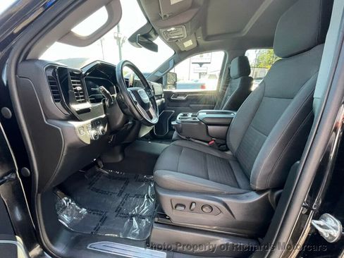 Used 2023 GMC Sierra 1500 SLE w/ Max Trailering Package image 11
