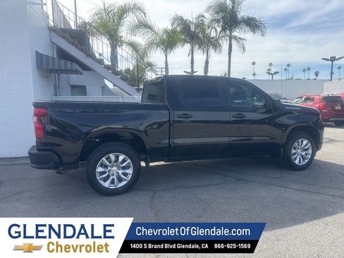 Used 2024 Chevrolet Silverado 1500 Custom image 8