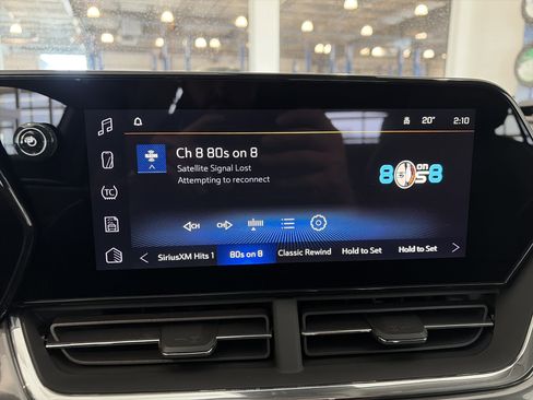 New 2026 Chevrolet Trax ACTIV w/ Driver Confidence Package image 17