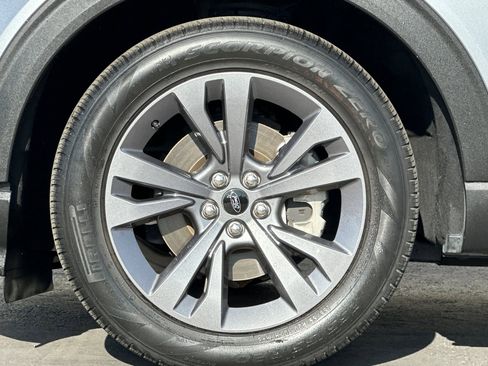 Certified 2022 Ford Explorer XLT w/ Equipment Group 202A image 27