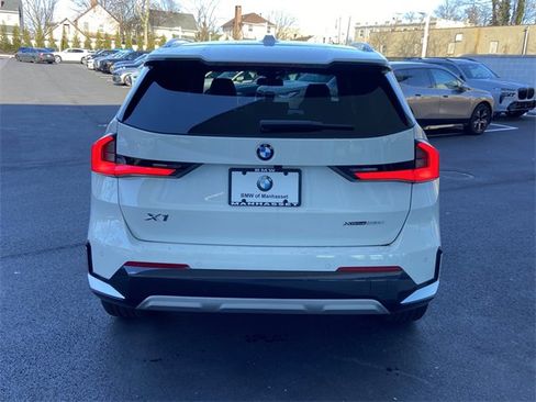 Certified 2025 BMW X1 xDrive28i w/ Convenience Package image 6