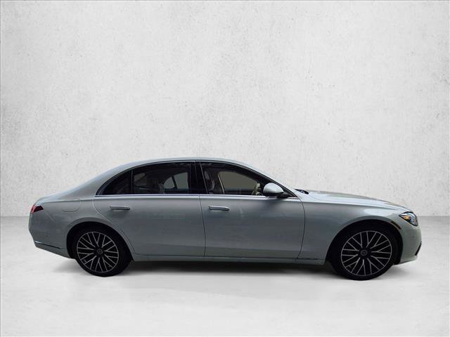 Used 2023 Mercedes-Benz S 500 4MATIC image 4