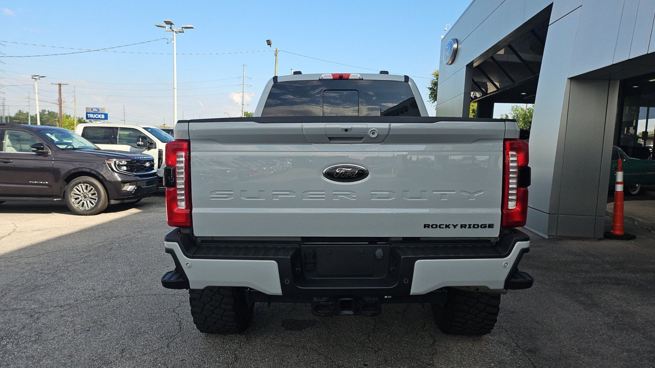Used 2025 Ford F250 Lariat w/ Lariat Ultimate Package AWD/4WD image 4