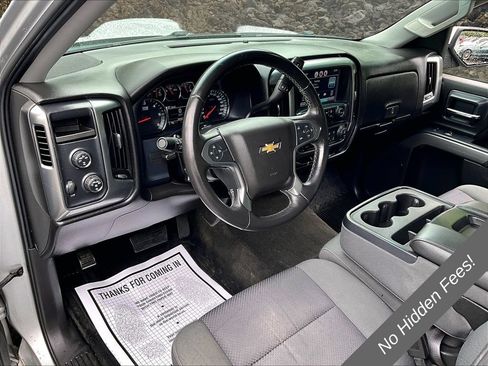 Used 2015 Chevrolet Silverado 1500 LT w/ LT Convenience Package AWD/4WD image 12