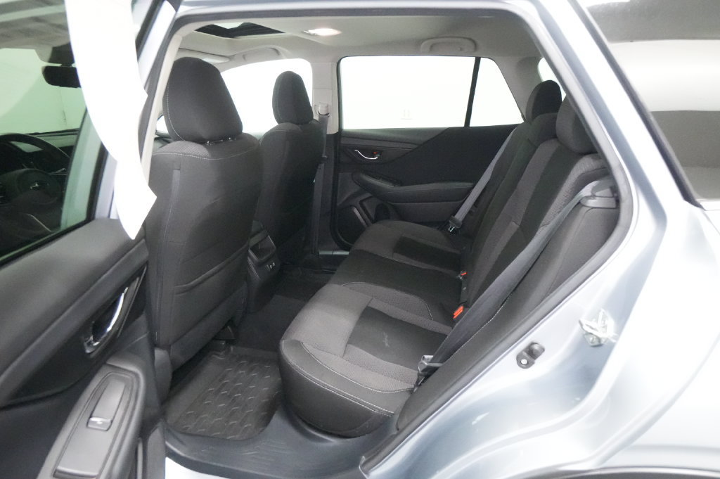 Used 2020 Subaru Outback Premium AWD/4WD image 19
