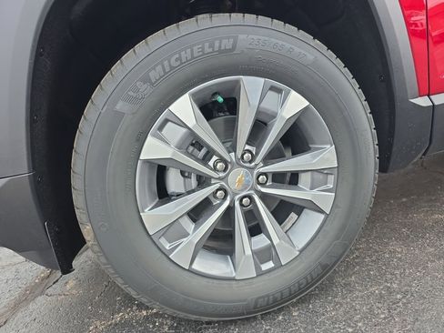 New 2026 Chevrolet Equinox LT w/ Convenience Package II AWD/4WD image 29