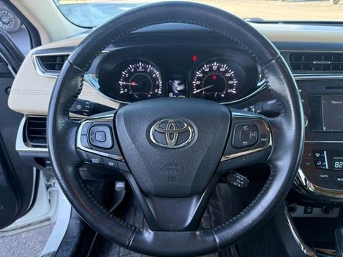 Used 2014 Toyota Avalon XLE Touring image 8