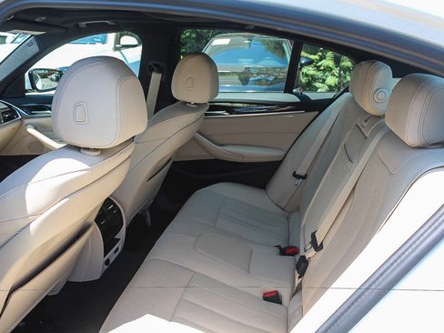 Certified 2023 BMW 530i w/ M Sport Package RWD image 17