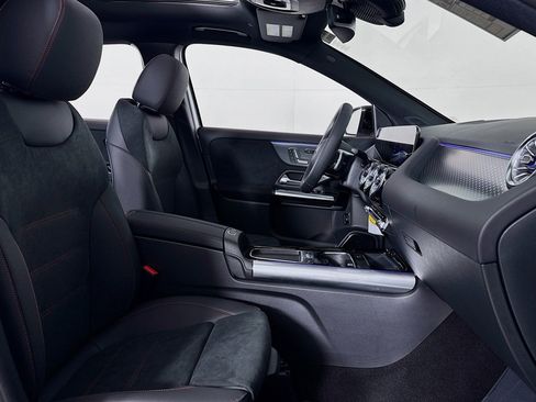 New 2026 Mercedes-Benz GLA 250 image 6