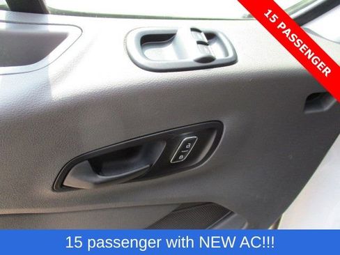 Used 2023 Ford Transit 350 XLT RWD image 10