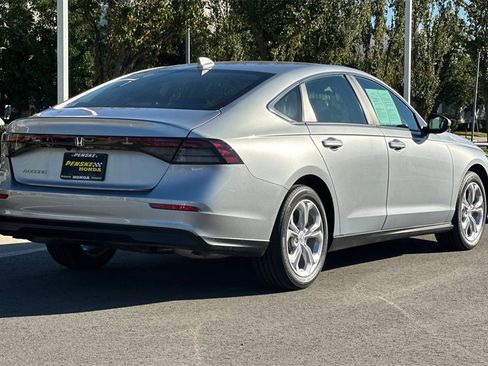 Certified 2025 Honda Accord LX image 4