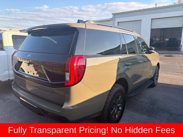 Used 2025 Ford Expedition Tremor AWD/4WD image 7