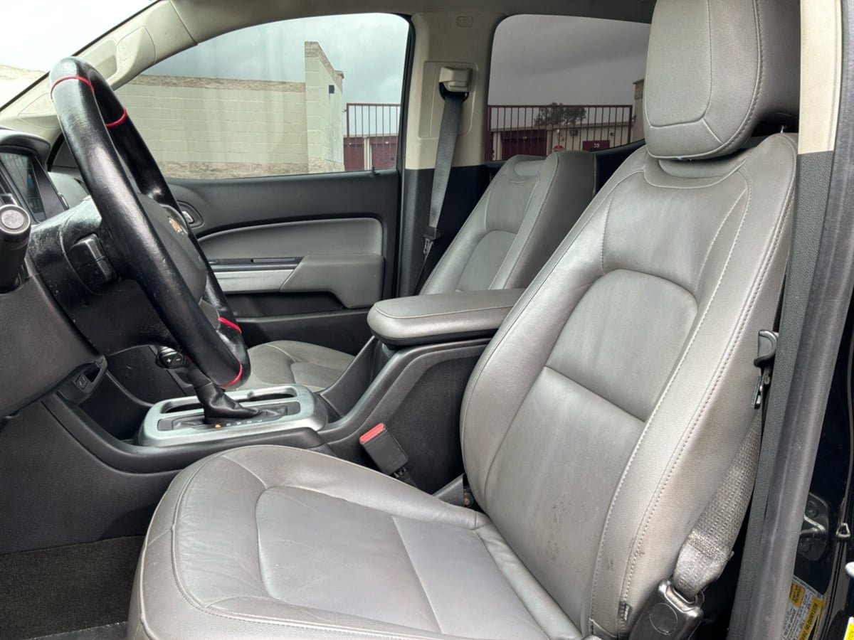 Used 2017 Chevrolet Colorado LT w/ Luxury Package, Chrome RWD image 17