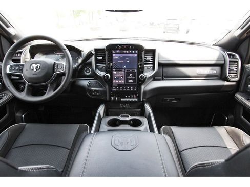 Used 2025 RAM 2500 Laramie w/ Night Edition AWD/4WD image 7