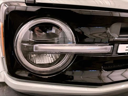 Certified 2023 Ford Bronco Outer Banks image 27