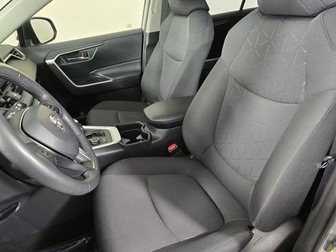 Used 2021 Toyota RAV4 XLE w/ Convenience Package AWD/4WD image 23