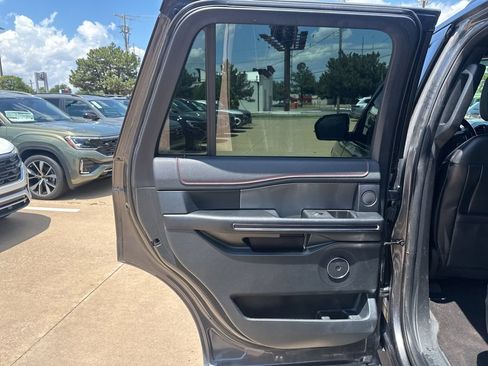 Used 2021 Ford Expedition Limited RWD image 10