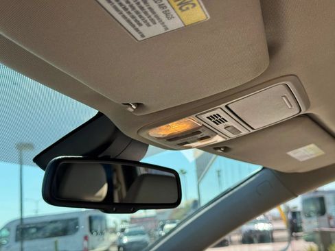 Used 2014 Honda Odyssey EX-L image 25