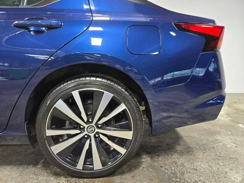Used 2022 Nissan Altima 2.5 SR AWD/4WD image 56