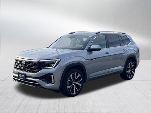 Certified 2024 Volkswagen Atlas SEL Premium R-Line AWD/4WD image 3
