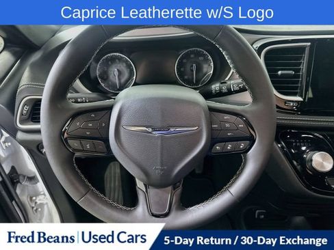 Certified 2024 Chrysler Pacifica Touring-L w/ S Appearance Package FWD image 16