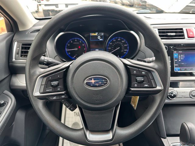Used 2019 Subaru Outback 2.5i AWD/4WD image 16