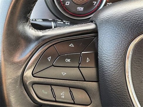 Used 2023 Dodge Charger SXT image 18