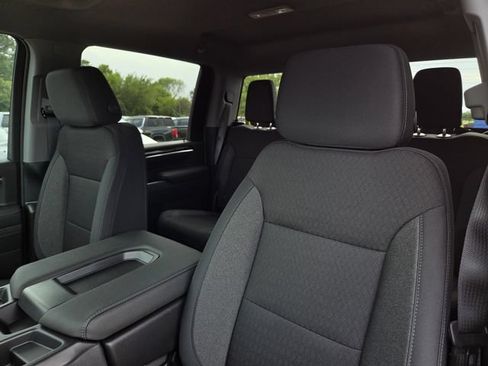 New 2026 GMC Sierra 2500 SLE w/ SLE Value Package; AWD/4WD image 25