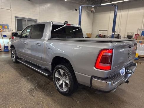 Used 2023 RAM 1500 Laramie AWD/4WD image 4