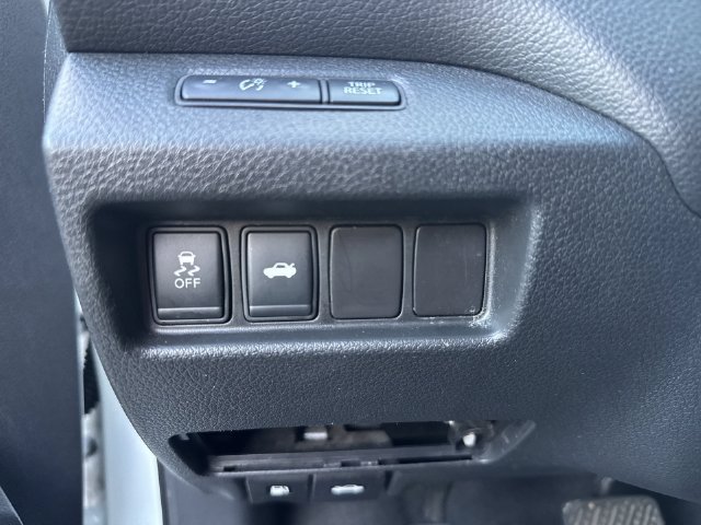 Used 2014 Nissan Altima 2.5 S FWD image 22