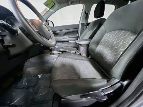 Used 2024 Mitsubishi Outlander Sport ES AWD/4WD image 15