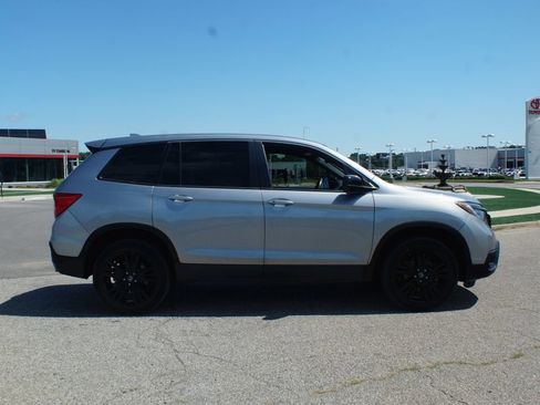 Used 2019 Honda Passport Sport image 20