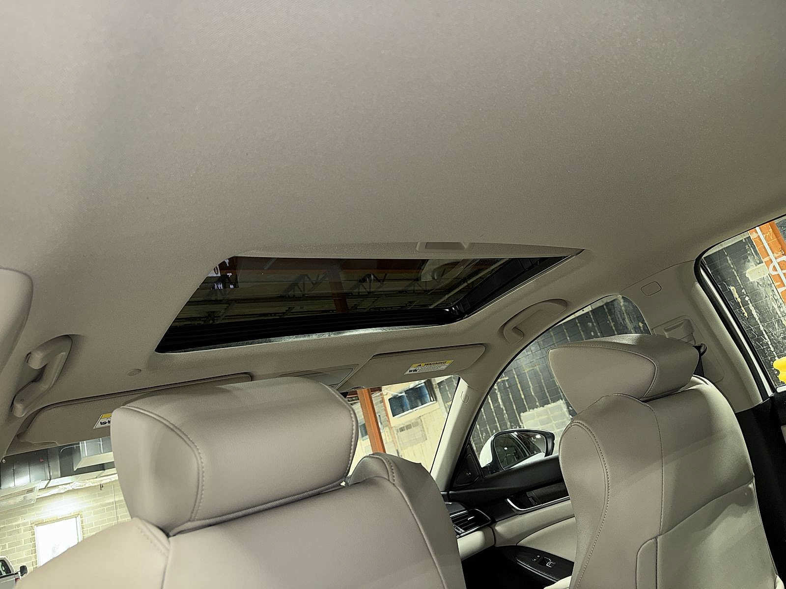 Used 2019 Honda Accord Touring image 25